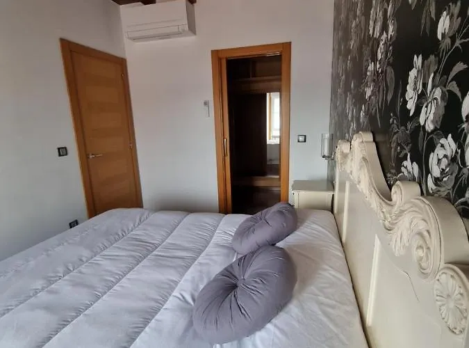Apartamentos Turísticos Betanzos